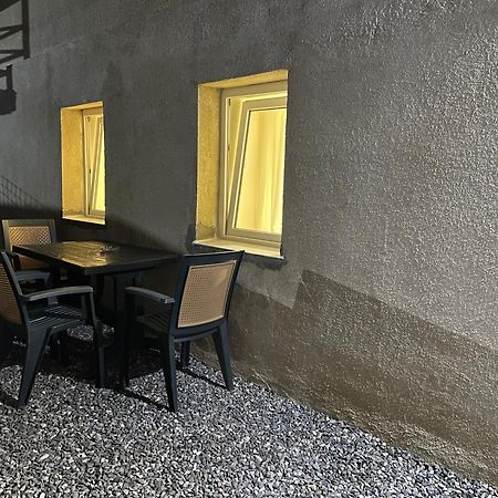 White Stones Apartment Kutaisi Ngoại thất bức ảnh
