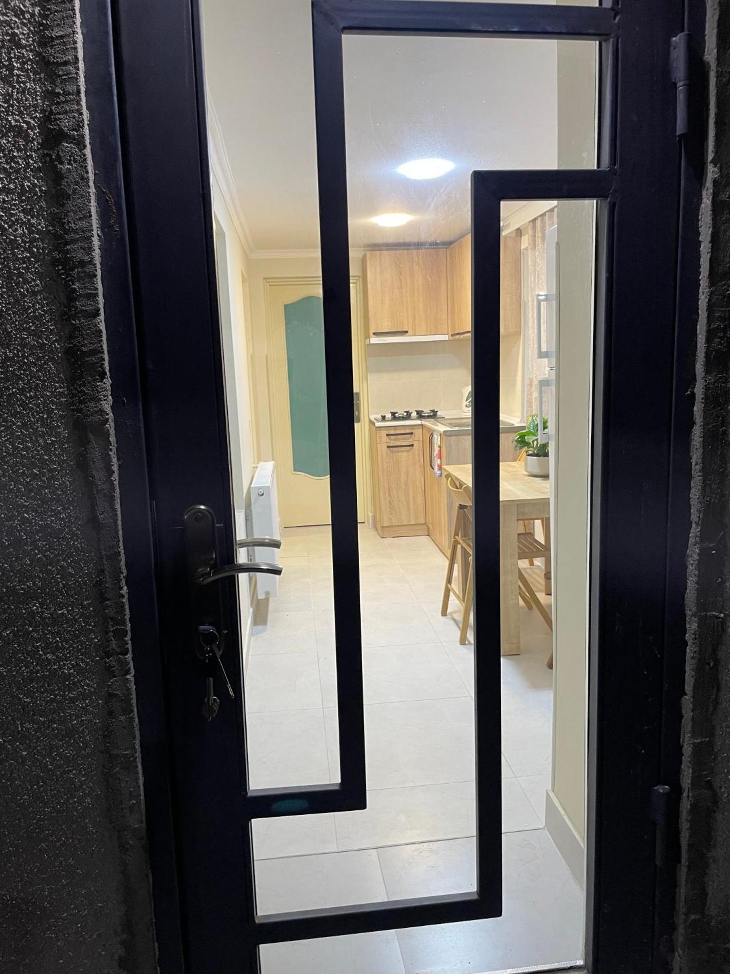 White Stones Apartment Kutaisi Ngoại thất bức ảnh